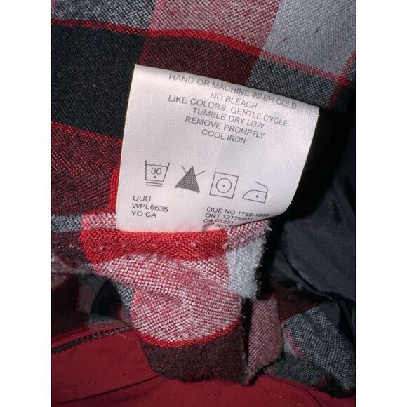 Woolrich Women's Ruby Jacket - Size M - Red, plaid lining Hood - Picture 5 of 5